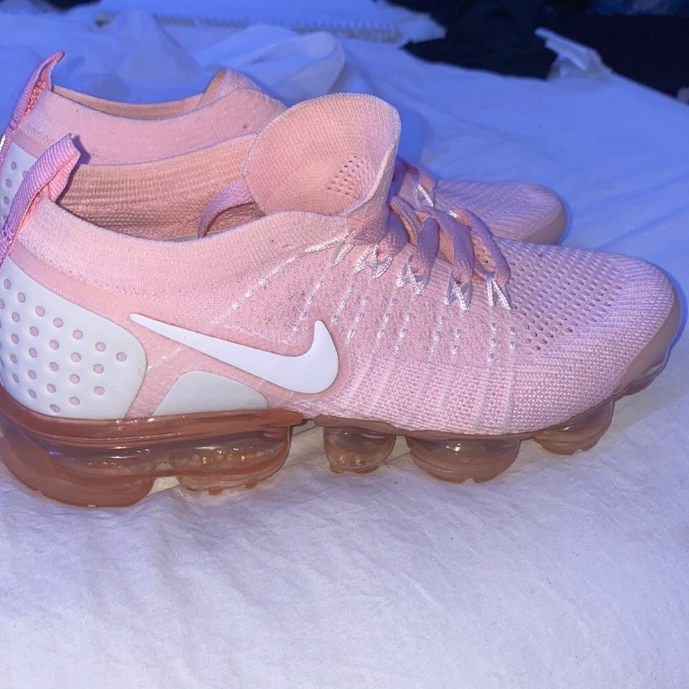 Pink Nike Vapor Max